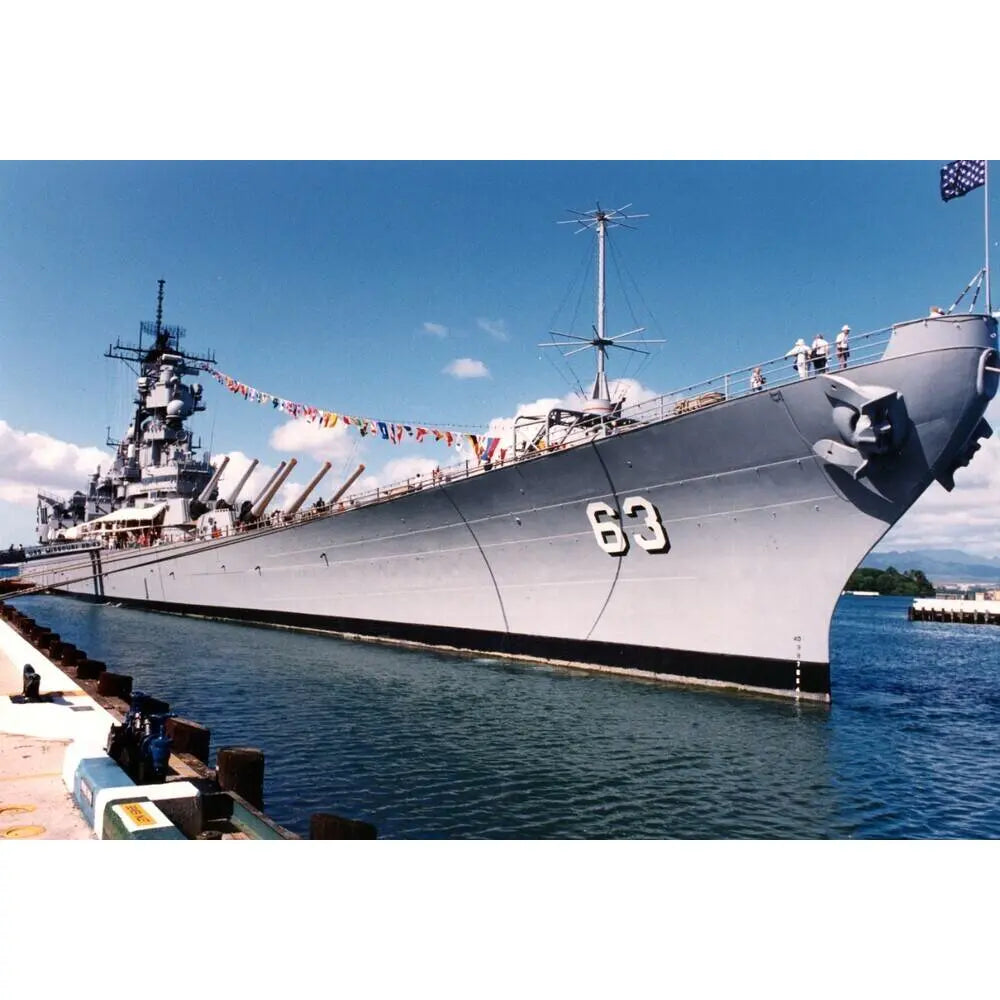 USS Missouri (BB-63) Large