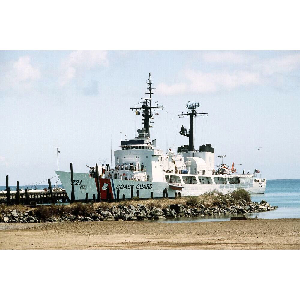 USCGC Gallatin WHEC-721 30 Inches L Ship Model