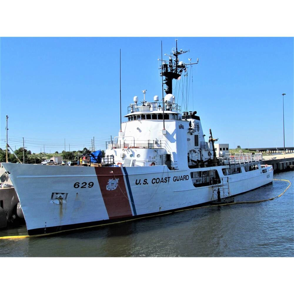 USCGC Decisive WMEC-629 30 Inches L Ship Model