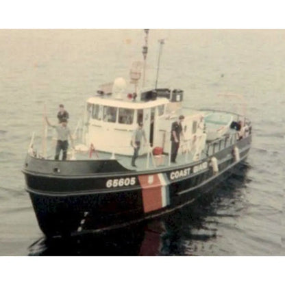USCGC Towline (WYTL-65605) 36 Inches L Ship Model