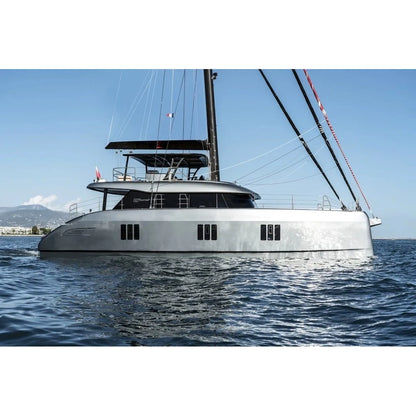 Polish Sunreef 60 (Sunreef Series) 30 Inches Ship Model