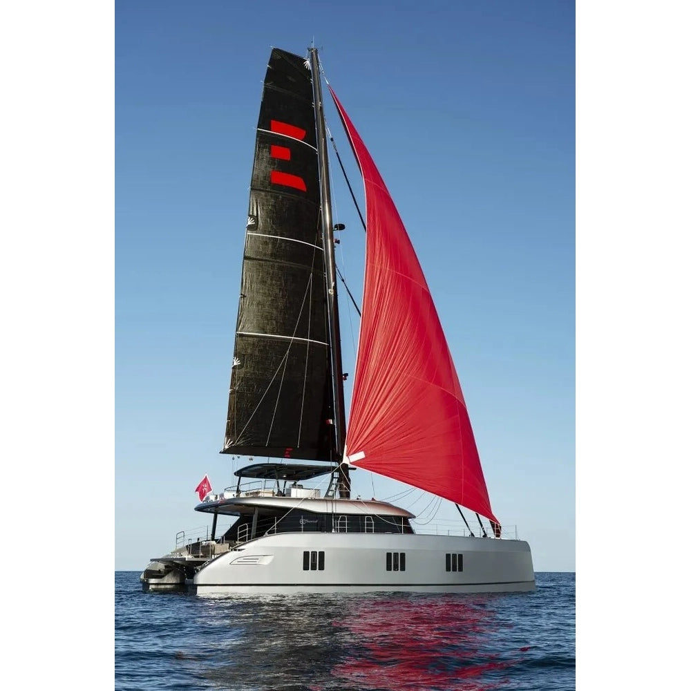 Polish Sunreef 60 (Sunreef Series) 30 Inches Ship Model