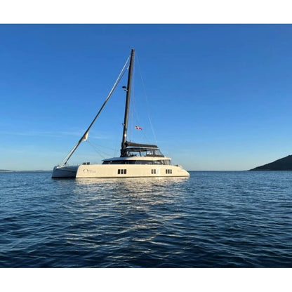 Polish Sunreef 50 (Sunreef Series) 30 Inches Ship Model