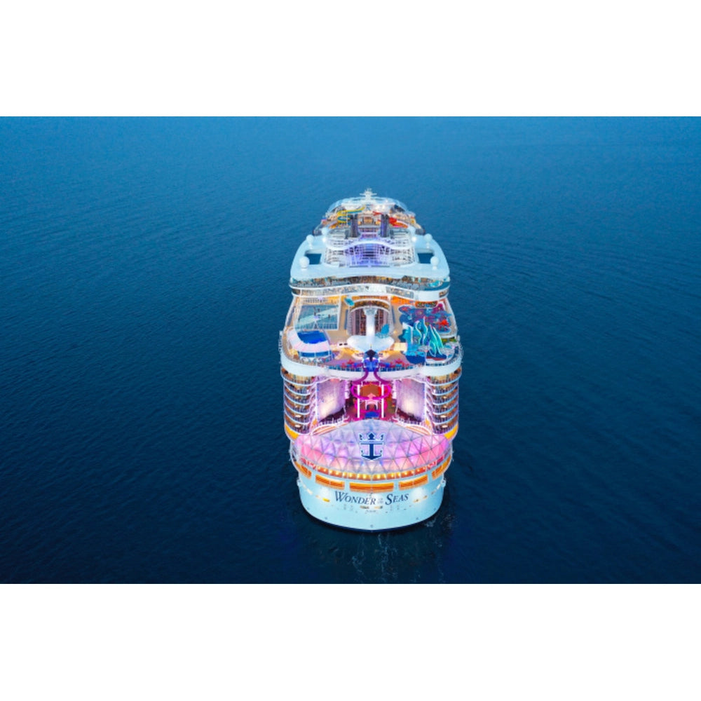 American Wonder of the Seas (Oasis Class) – Royal Caribbean 30 Inches Ship Model