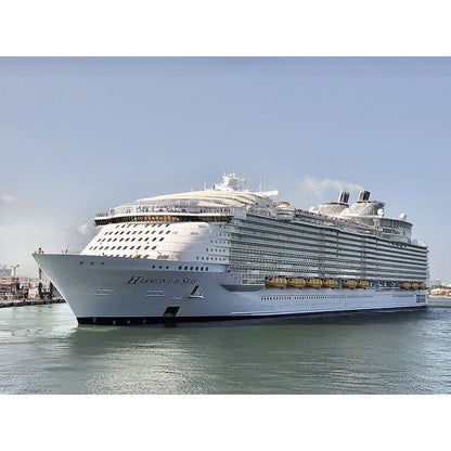 American Harmony of the Seas (Oasis Class) – Royal Caribbean 30 Inches Ship Model