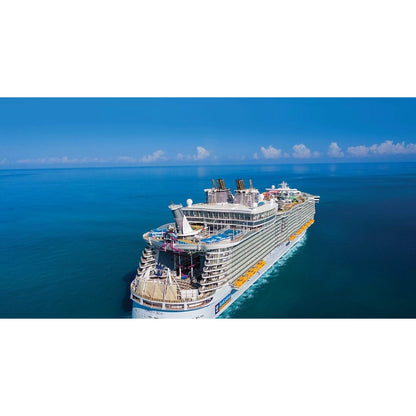American Oasis of the Seas (Oasis Class) – Royal Caribbean 30 Inches Ship Model