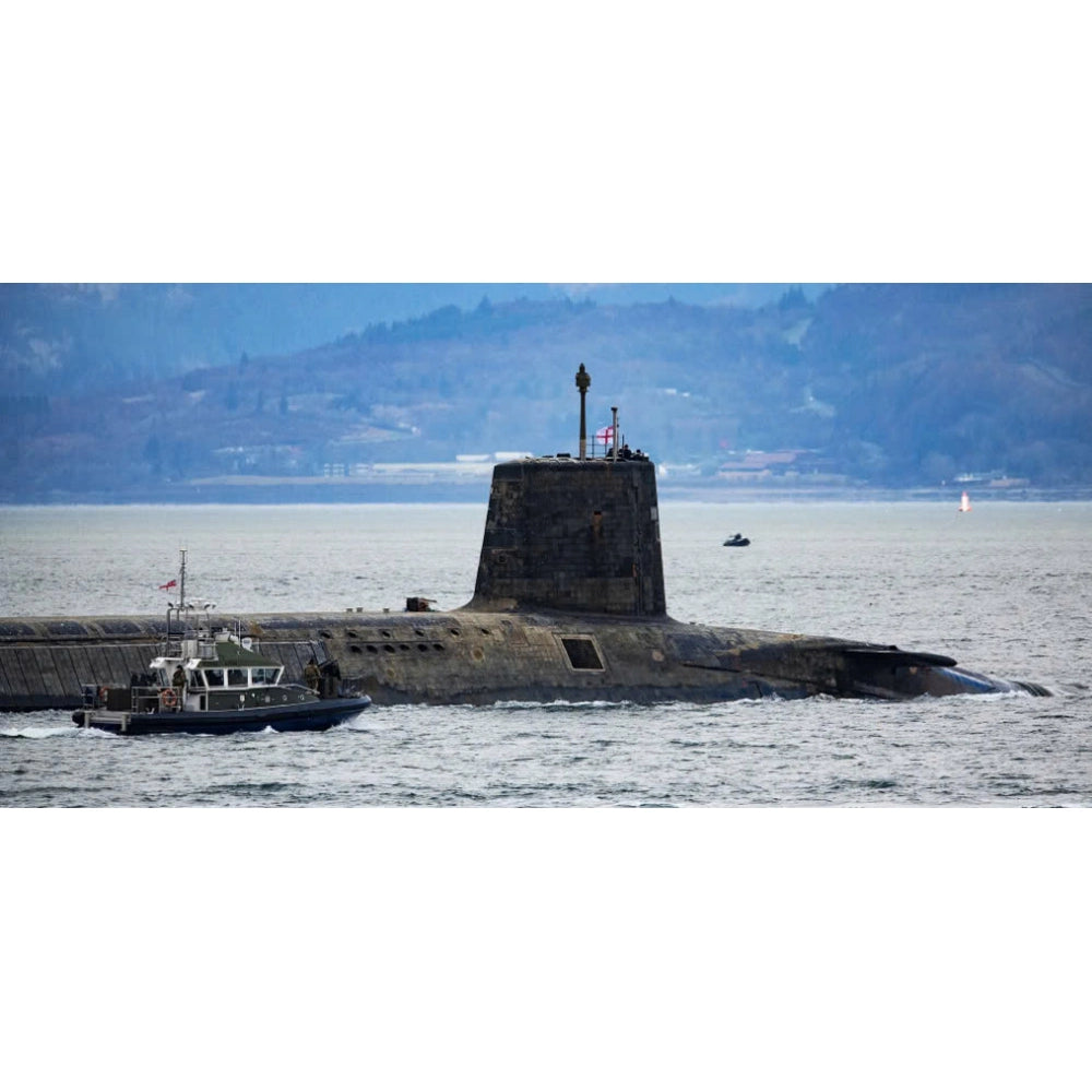 Royal Navy HMS Vanguard Submarine (Vanguard class sub) 30 Inches Model