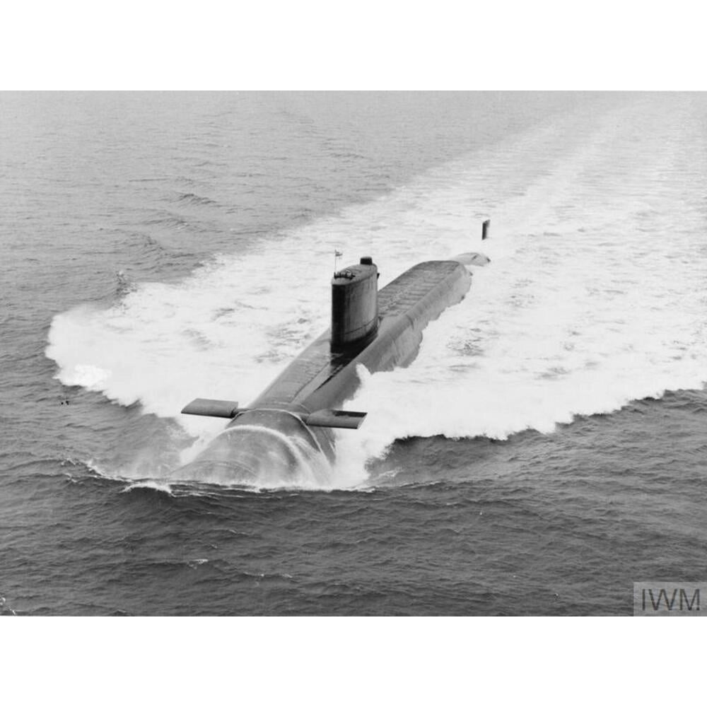 Royal Navy HMS Resolution Submarine (S22) 30 Inches Model