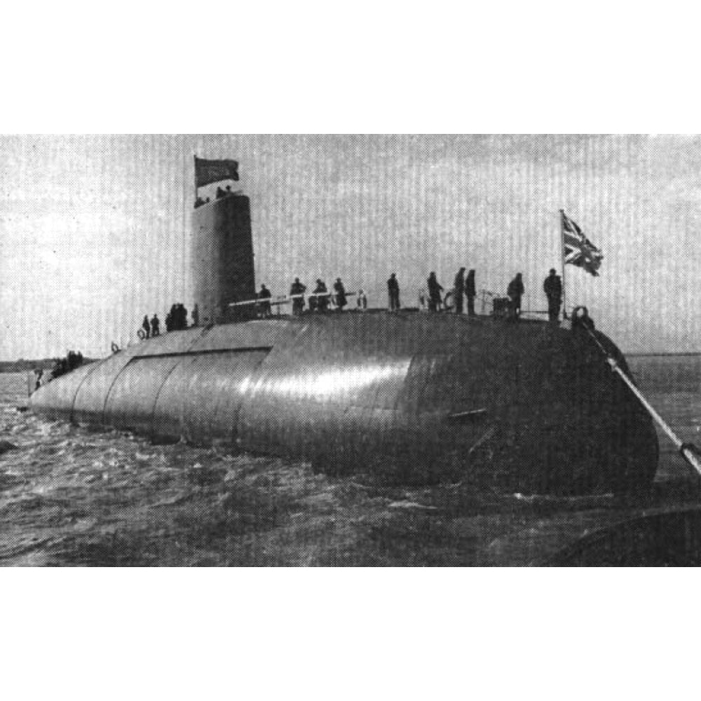 HMS Dreadnought (S101) Nuclear-power Submarine 30 Inches Model