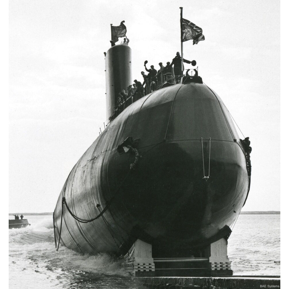 HMS Dreadnought (S101) Nuclear-power Submarine 30 Inches Model