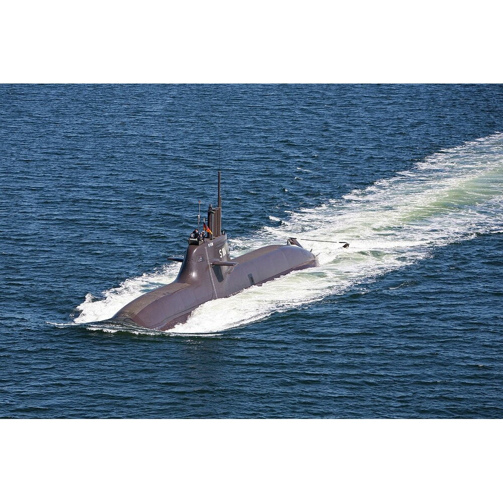 German Type 212A Submarine (U-Boot Klasse 212A) 30 Inches Model