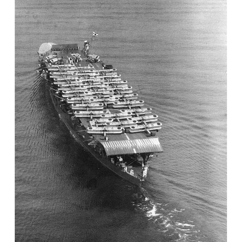 Japanese Akagi (Launched 1925) 30 Inches Aircraft Carrier Model