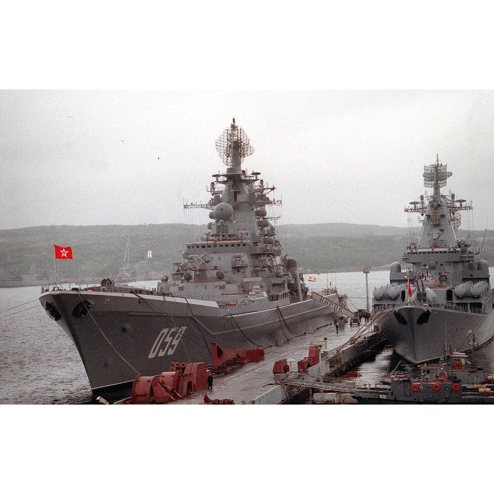 Russian Kirov-Class (Project 1144 Orlan) 30 Inches Battlecruiser Model