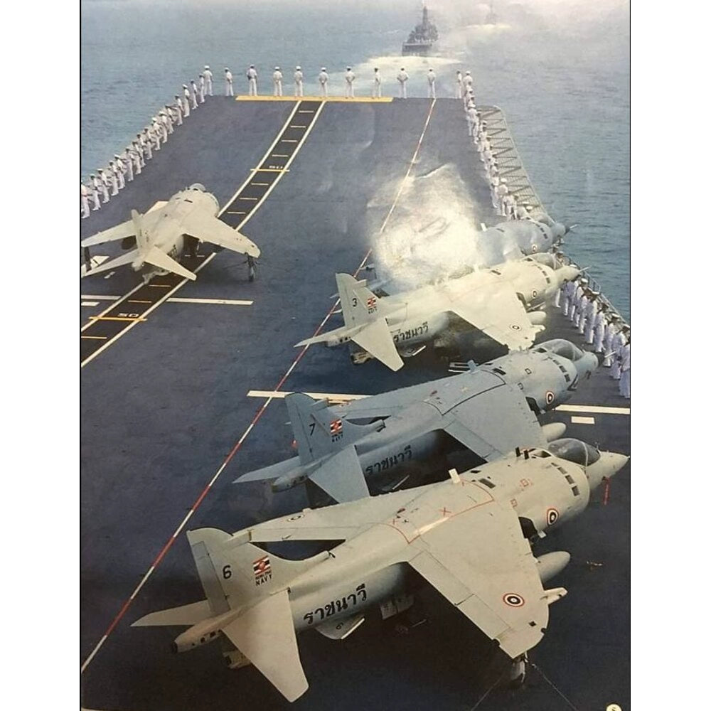 Thailand HTMS Chakri Naruebet (CVH-911) 30 Inches Aircraft Carrier Model
