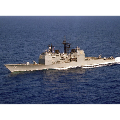 USS Ticonderoga Cruiser (CG-47) 30 Inches Model