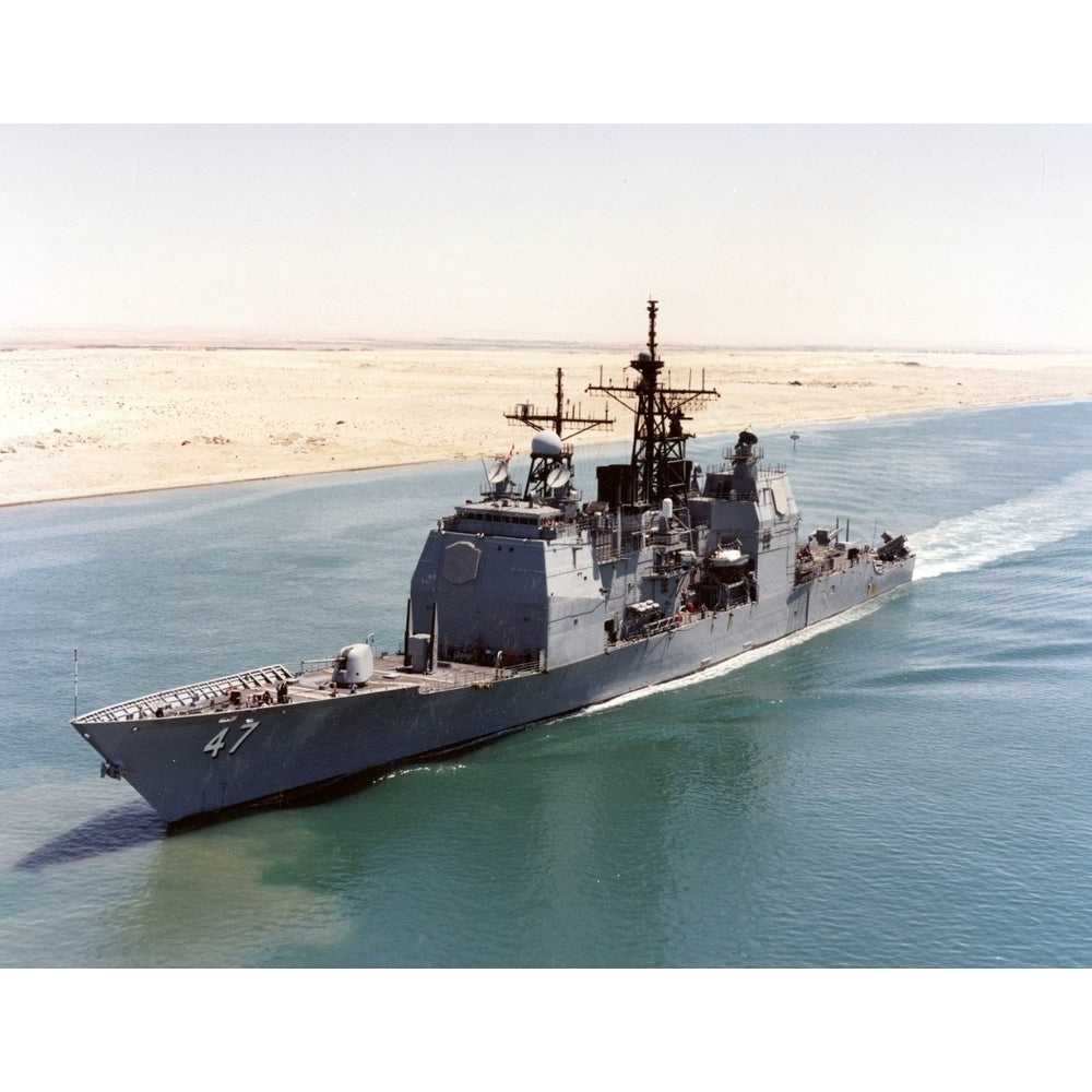 USS Ticonderoga Cruiser (CG-47) 30 Inches Model