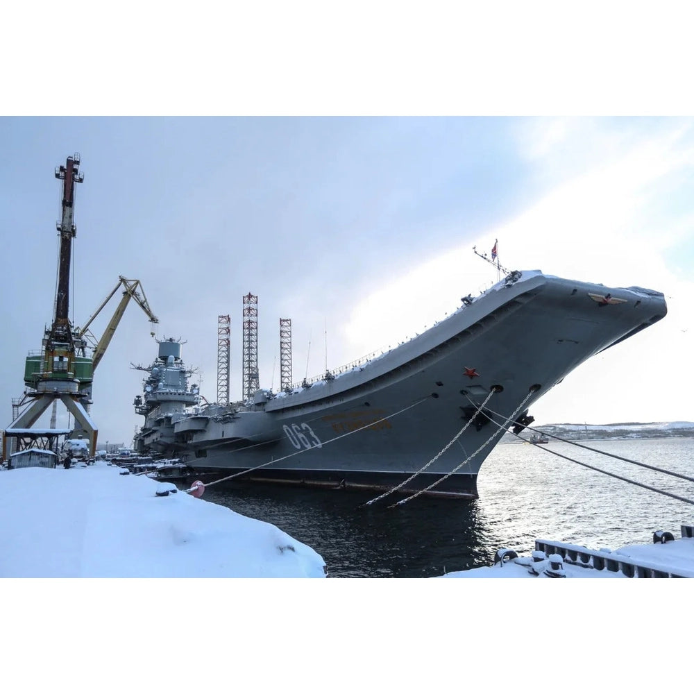 Russian Admiral Nakhimov (Kirov-Class Battlecruiser 063) 30 Inches Model