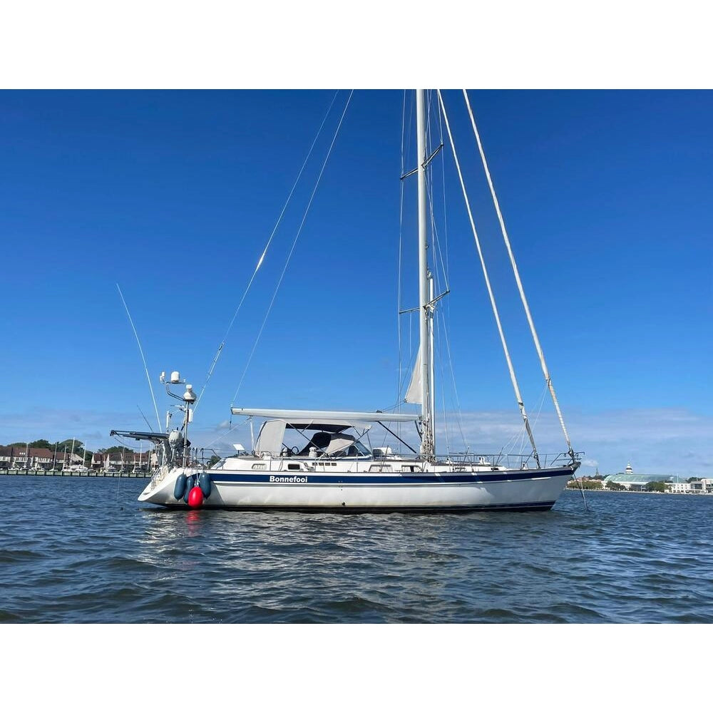 Swedish Hallberg-Rassy 62 (HR Series) 36 Inches Ship Model