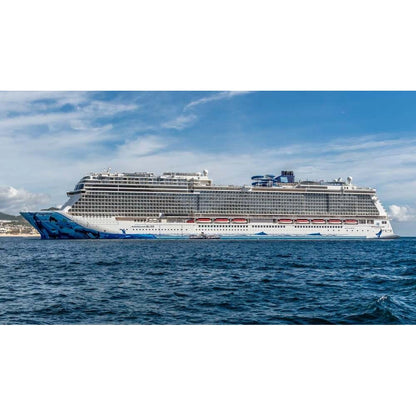 American Norwegian Bliss (Breakaway Plus Class) – Norwegian Cruise Line 36 Inches Ship Model