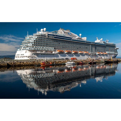American Sky Princess (Royal-Class) Cruise Ship 36 Inches Model