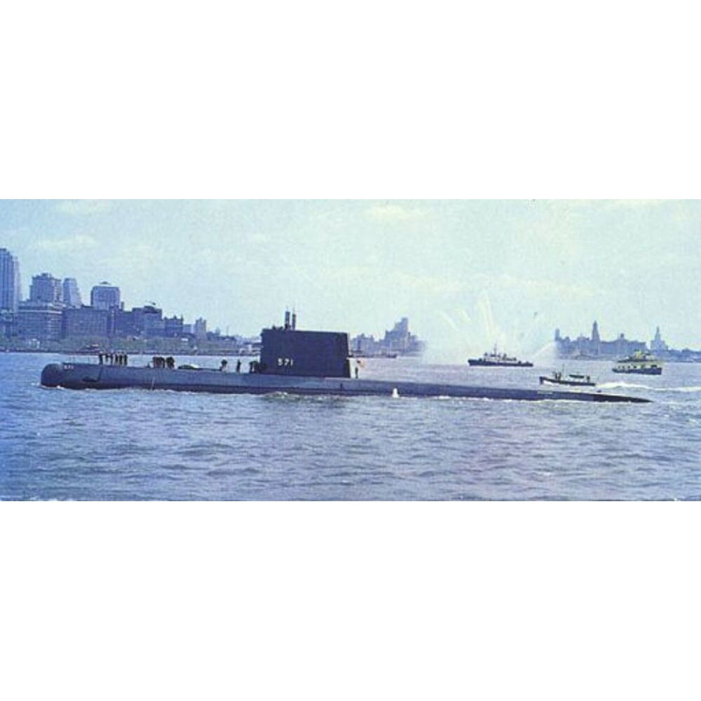 USS Nautilus Submarine (SSN-571) 36 Inches Model