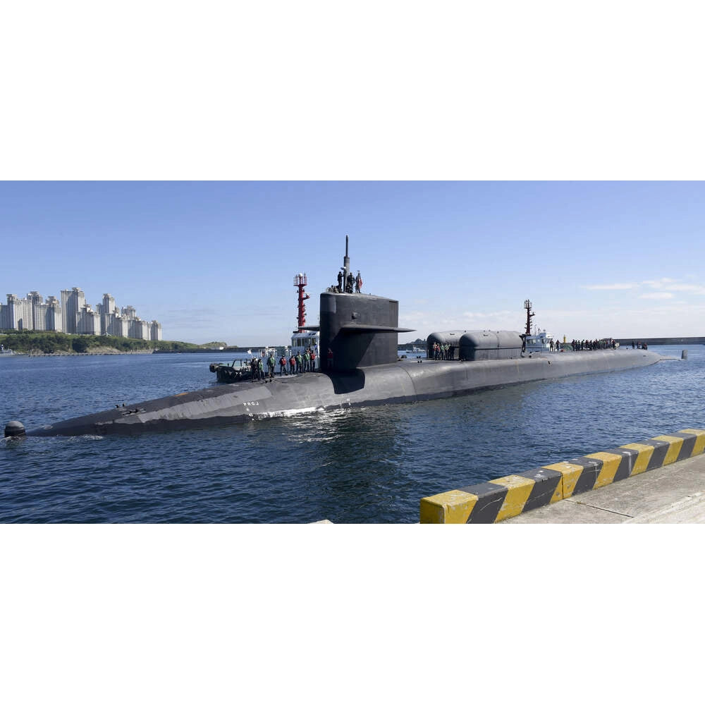 USS Michigan Ohio-Class Submarine (SSGN-727) 36 Inches Model