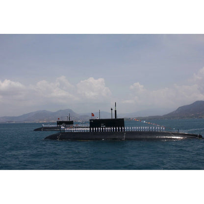 Russian B-871 Alrosa Kilo-Class Submarine (Project 877) 36 Inches Model