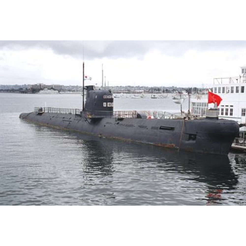 Russian B-39 Foxtrot-Class Submarine (Project 641) 36 Inches Model