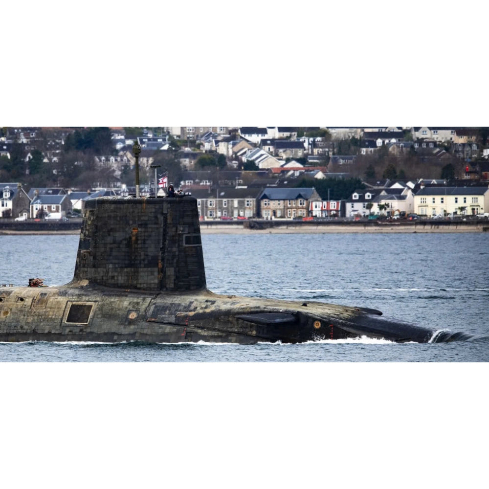 Royal Navy HMS Vanguard Submarine (Vanguard class sub) 36 Inches Model