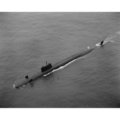 Royal Navy HMS Resolution Submarine (S22) 36 Inches Model