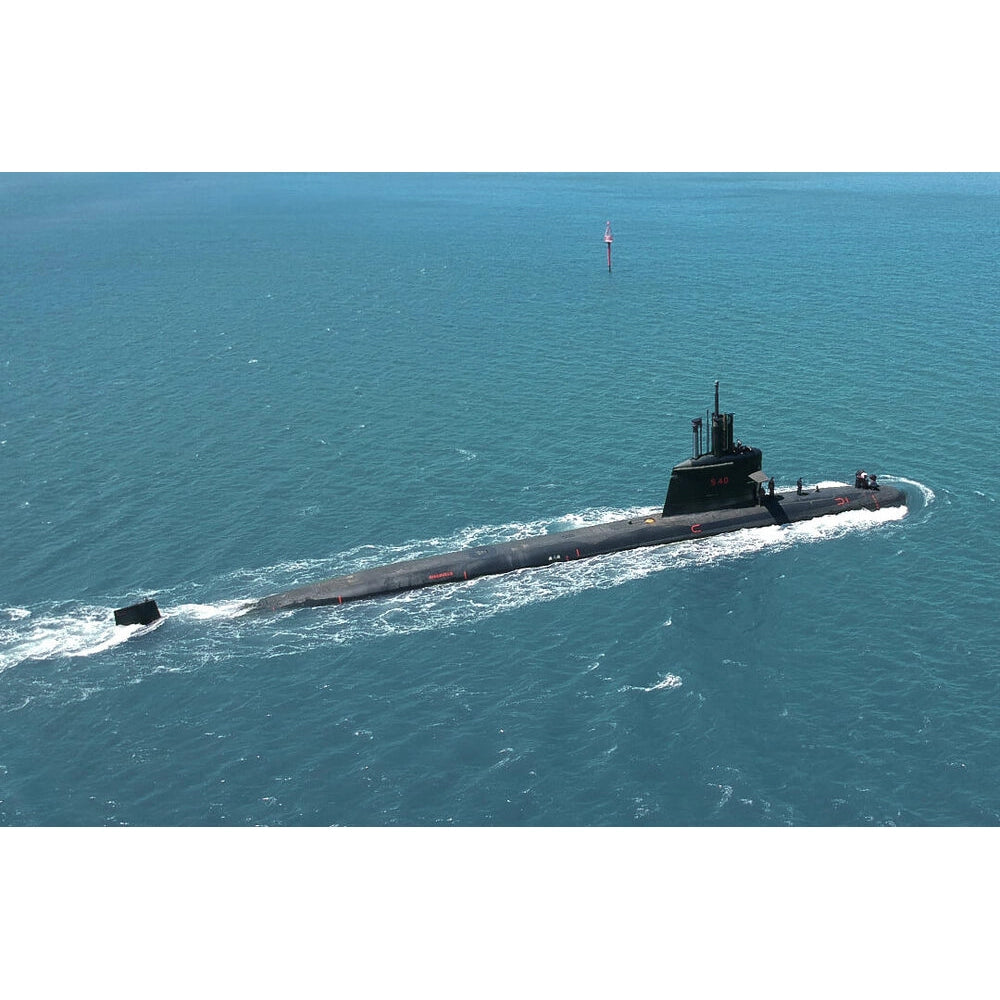 Brazilian Riachuelo Submarine (S40) 36 Inches Model