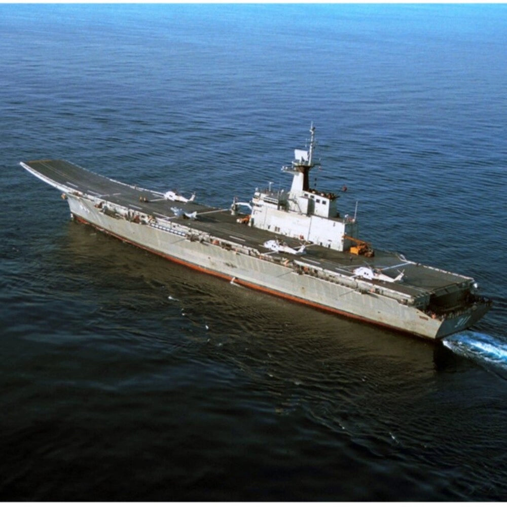 Thailand HTMS Chakri Naruebet (CVH-911) 36 Inches Aircraft Carrier Model