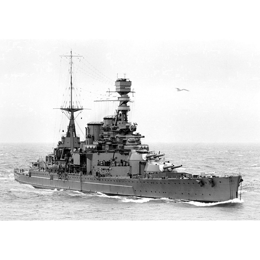HMS Repulse (Renown-Class) 36 Inches Battlecruiser Model