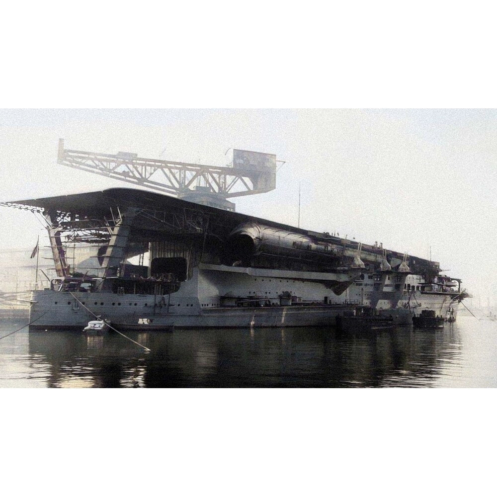 Japanese Kaga (1941) 36 Inches Aircraft Carrier Model