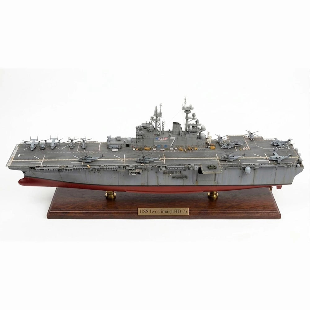 USS Iwo Jima (LHD-7) Amphibious Assault 30 Inches Ship Model