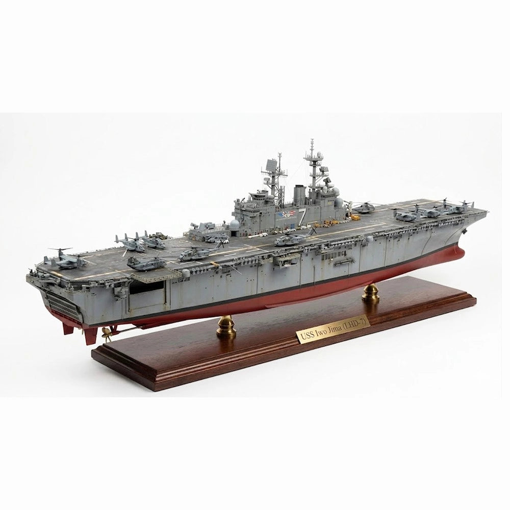 USS Iwo Jima (LHD-7) Amphibious Assault 30 Inches Ship Model