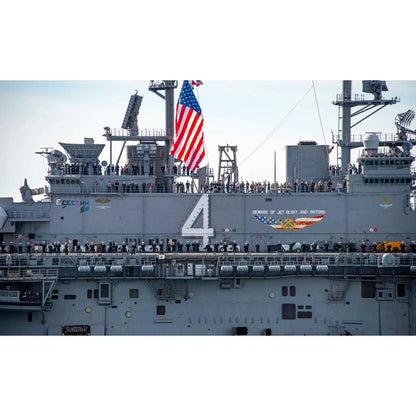 USS Boxer (LHD-4) Amphibious Assault 30 Inches Ship Model