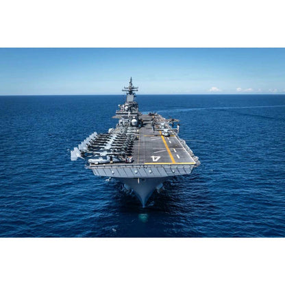 USS Boxer (LHD-4) Amphibious Assault 30 Inches Ship Model