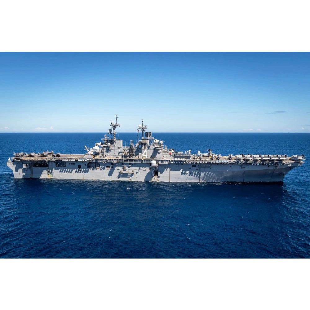 USS Boxer (LHD-4) Amphibious Assault 30 Inches Ship Model