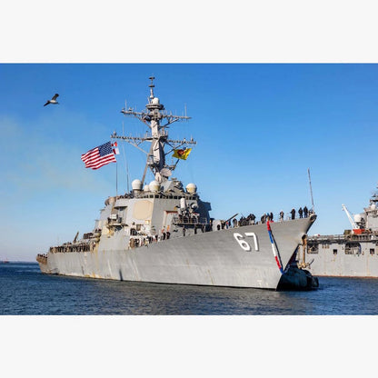 USS Cole (DDG-67) Guided Missile Destroyer 30 Inches Model