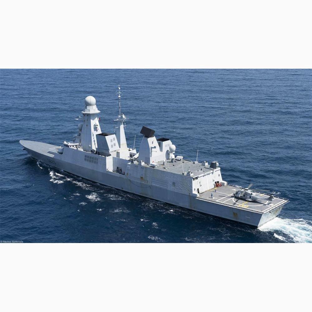French Navy FS Forbin (D620) Horizon-class Destroyer 30 Inches Model