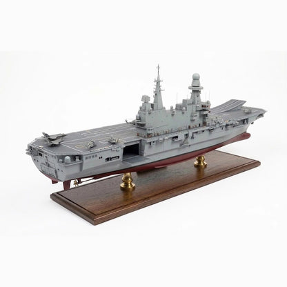 ITS Cavour (550) Aircraft Carrier 30 Inches Model