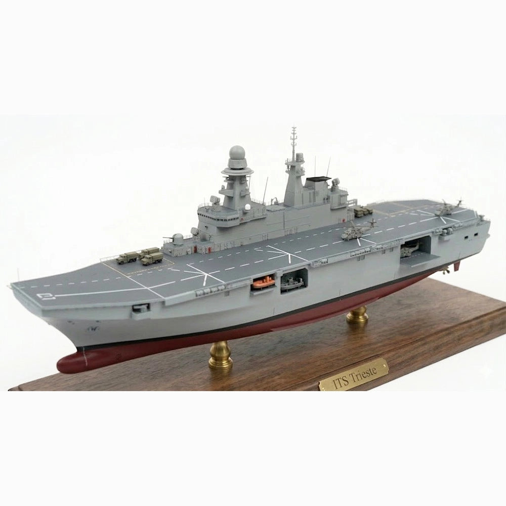 ITS Trieste (L9890) Amphibious Assault 30 Inches Ship Model
