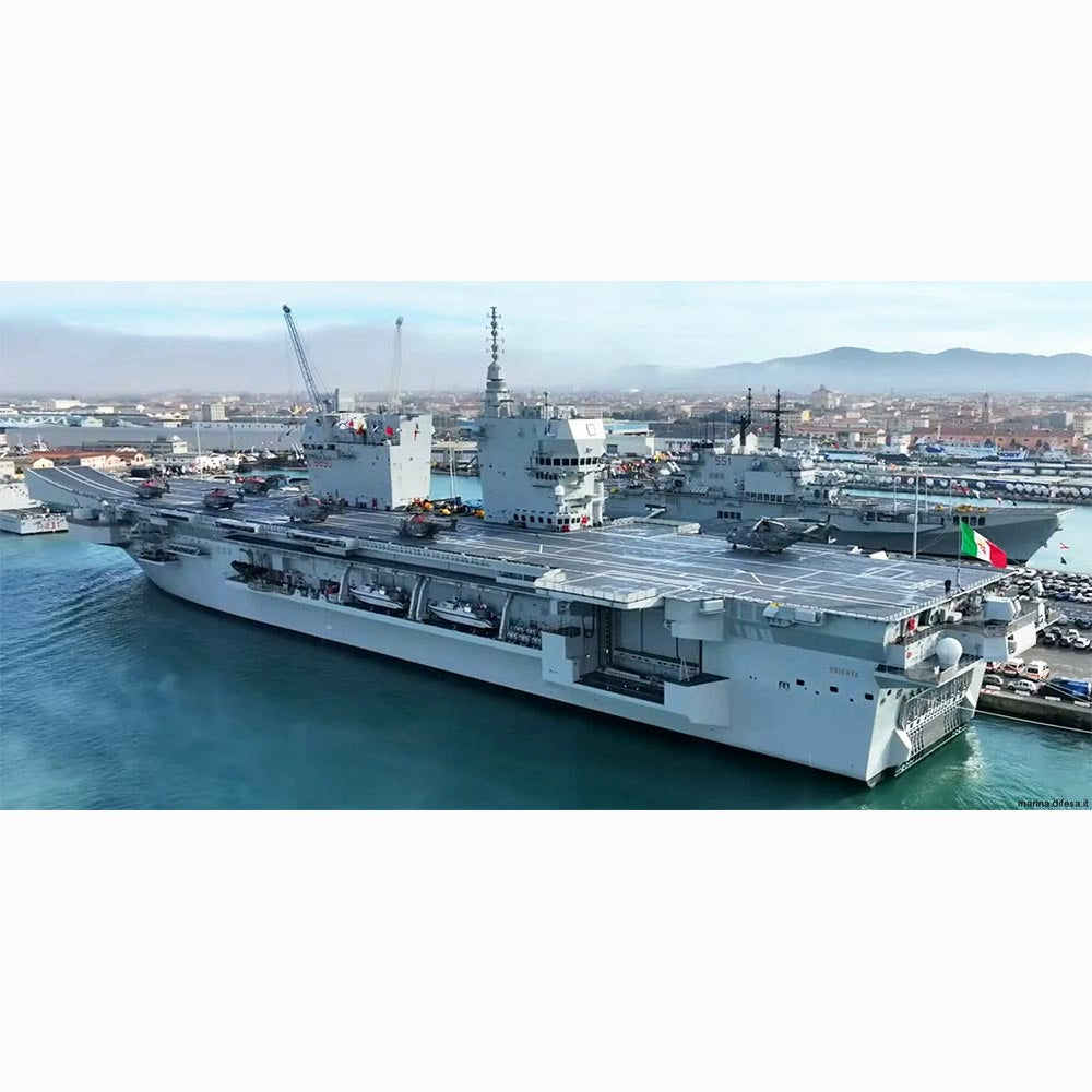 ITS Trieste (L9890) Amphibious Assault 30 Inches Ship Model
