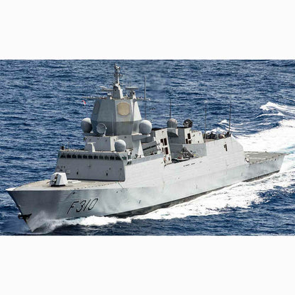 Royal Norwegian Navy HNoMS Fridtjof Nansen (F310) Fridtjof Nansen-class Frigate 30 Inches Model