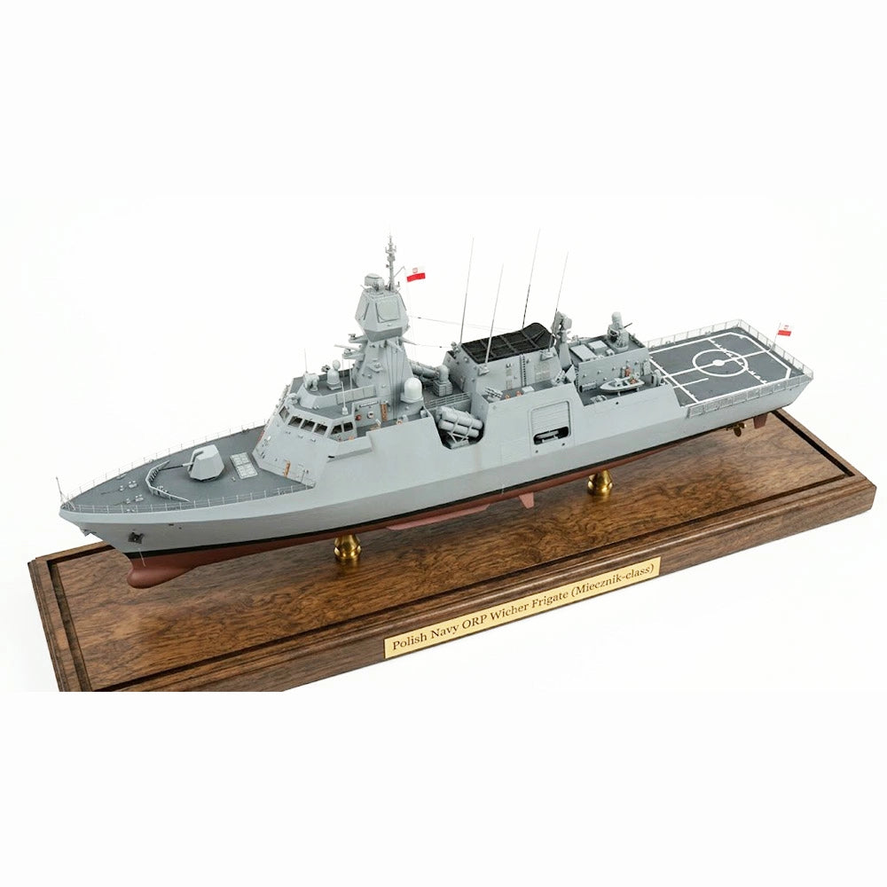 Polish Navy ORP Wicher Miecznik-class Frigate 30 Inches Model