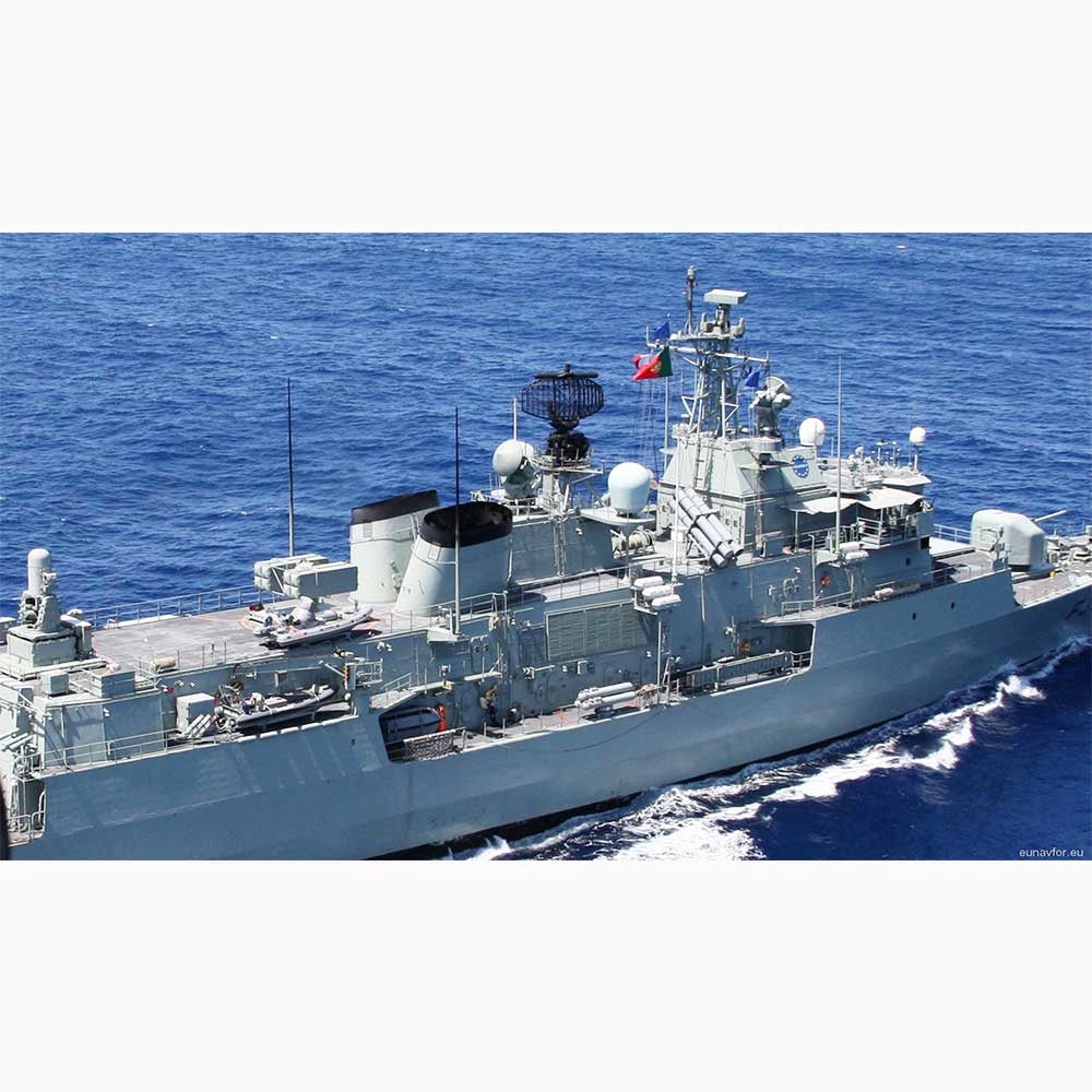 Portuguese Navy NRP Vasco da Gama (F330) Vasco da Gama-class Frigate 30 Inches Model