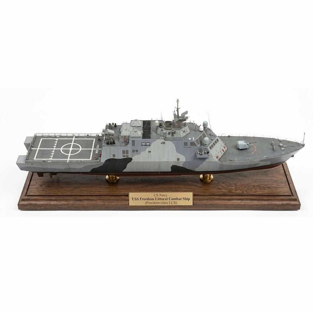 USS Freedom (LCS-1) Freedom-class Littoral Combat 30 Inches Ship Model