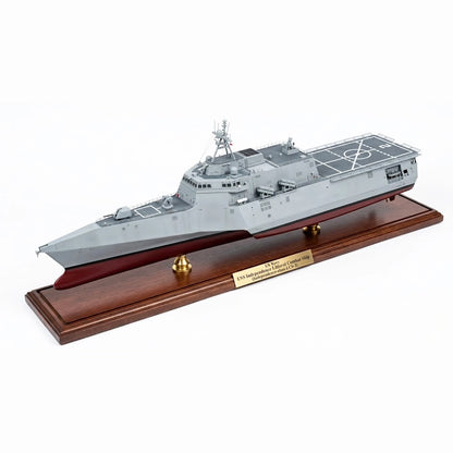 USS Independence (LCS-2) Independence-class Littoral Combat 30 Inches Ship Model