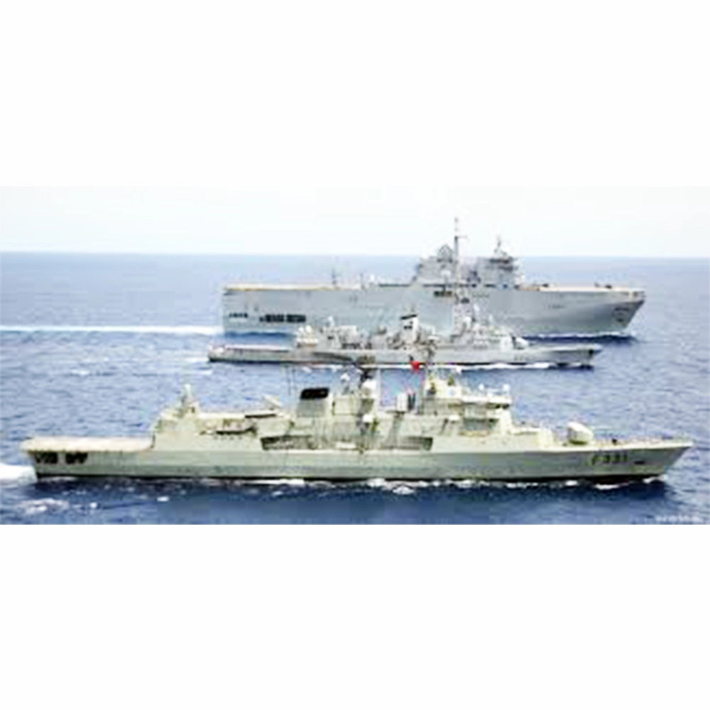 FS Georges Leygues (D640) Frigate 30 Inches Model